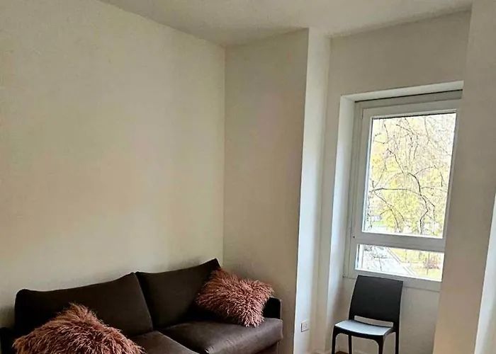 Lägenhet Comfort Place Buzzi Sempione Mico Life *